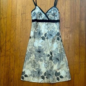 New York & Company Black and White Floral Dress
